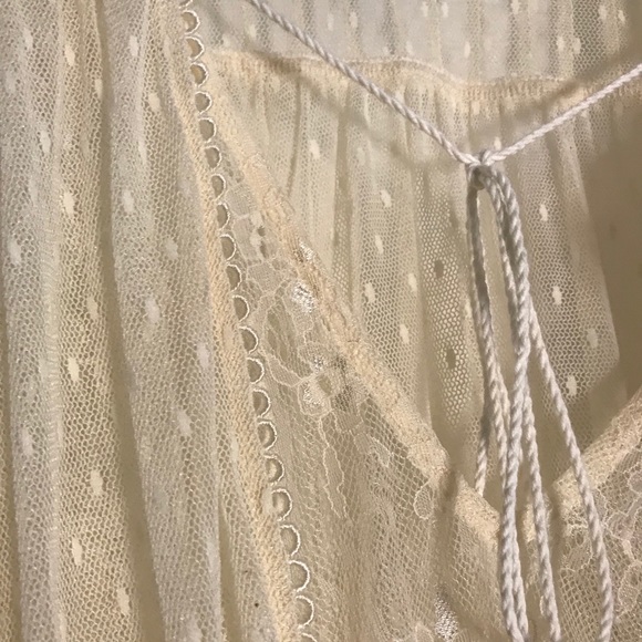 ✨LIKE NEW✨ Free People Sheer Lace Flowy Blouse - Picture 9 of 12